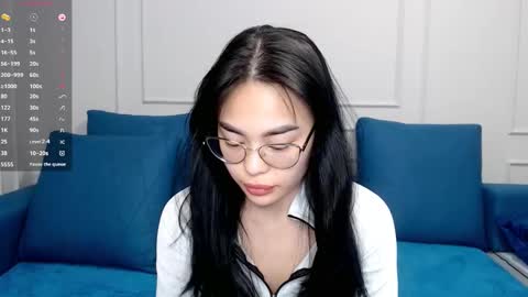 Kwan online show from March 2025 03:13:02 PM