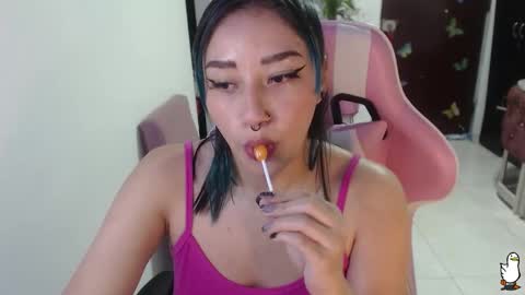 Daniela online show from November 2025 09:47:01 PM