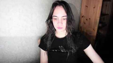 littleashleyy online show from December 2025 12:34:02 PM