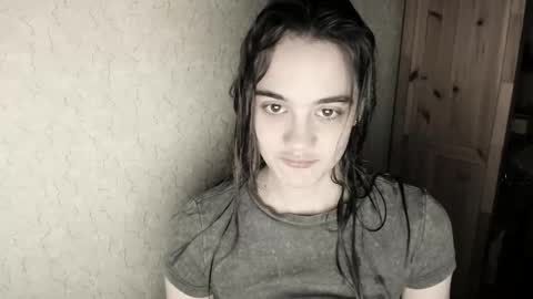 littleashleyy online show from December 2025 01:19:01 PM