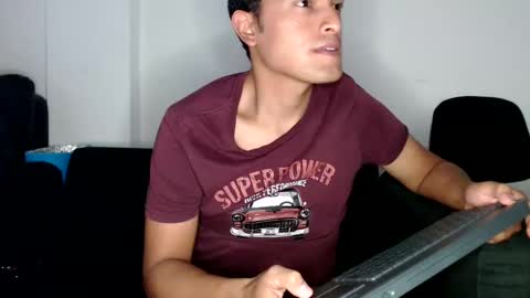 Manu online show from January 2025 11:11:01 PM