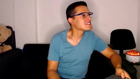 Manu online show from September 2025 03:00:02 AM