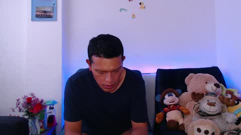 Manu online show from March 2026 10:36:05 PM