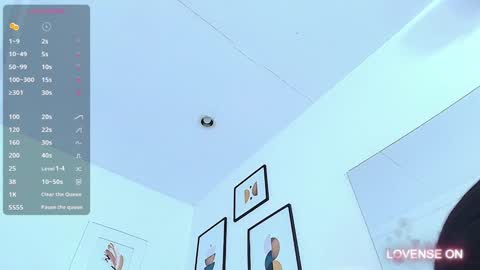 Snapshot of littlee_emilyy_ chatting on December 2024 06:48:01 PM Emily online show from December 2024 06:48:01 PM