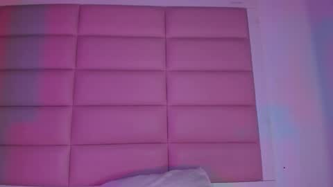 littlee_emma_ online show from December 2025 03:11:01 AM