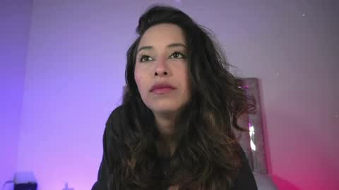 littlee_emma_ online show from March 2026 12:23:02 AM