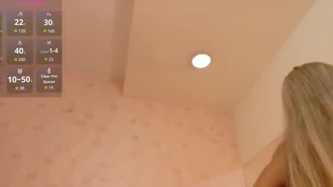 Snapshot of littleebonymommy chatting on February 2026 07:43:02 PM Tania online show from February 2026 07:43:02 PM