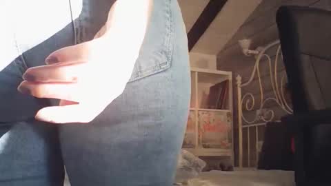 Your little flower  online show from April 2026 03:34:01 PM