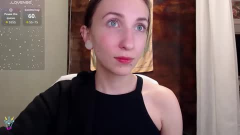 Snapshot of littlehanna1 chatting on February 2026 08:40:02 PM babywillsmile online show from February 2026 08:40:02 PM