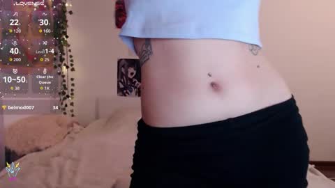 Snapshot of littlehanna1 chatting on March 2026 10:38:01 PM babywillsmile online show from March 2026 10:38:01 PM