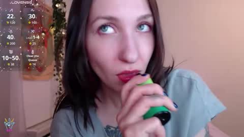 Snapshot of littlehanna1 chatting on March 2026 07:42:02 PM babywillsmile online show from March 2026 07:42:02 PM