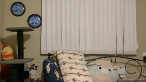 Snapshot of littleleo96 chatting on July 2026 06:00:01 AM littleleo96 online show from July 2026 06:00:01 AM