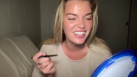 Marciabrady online show from March 2025 05:51:01 AM