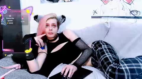 Felix online show from October 2025 06:34:02 AM