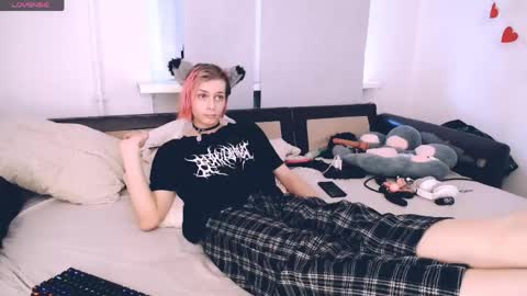 Felix online show from April 2026 01:58:02 AM