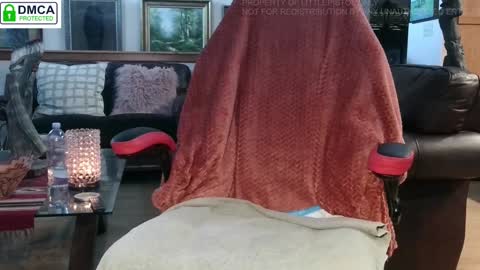 Miss D   Shows Mon Wed  Fri online show from January 2025 11:29:01 PM