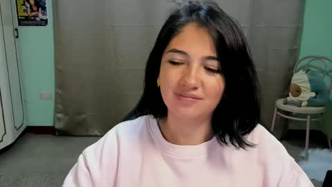 Mia  Wednesday to Sunday 730 am to 1030 am Colombian Hour D online show from September 2025 06:14:01 AM