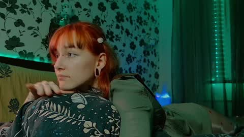 Niki  free tg channel with some photos gifs and info about streams  online show from January 2025 09:20:01 PM