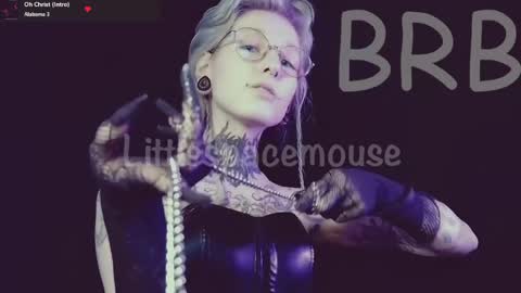 Niki  free tg channel with some photos gifs and info about streams  online show from April 2026 11:46:02 AM