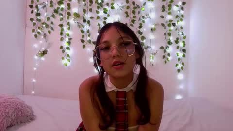 Moon online show from January 2026 04:39:01 AM