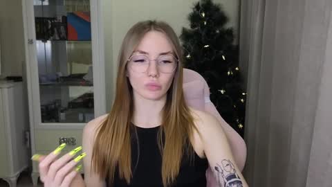 Eliana online show from December 2024 02:22:01 PM