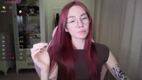 Eliana online show from September 2025 11:04:02 AM