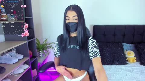 litz_81 online show from December 2024 01:00:02 AM