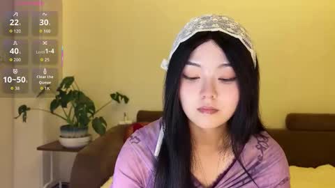 nana online show from October 2025 01:00:02 PM