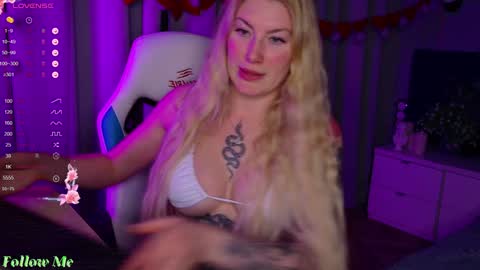 Liv 3 online show from February 2025 02:48:01 PM