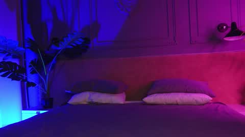 Liv 3 online show from November 2025 02:06:02 PM