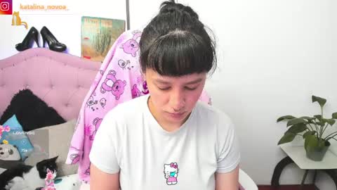 Snapshot of liv_rosse chatting on May 2026 01:58:01 AM Katalina Novoa. online show from May 2026 01:58:01 AM