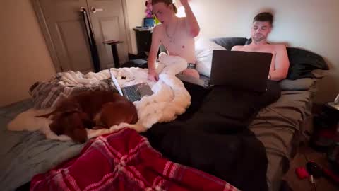 livinlifeaight online show from June 2026 05:20:01 AM