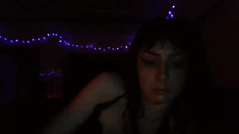 Liv Mirage online show from November 2025 12:15:02 PM