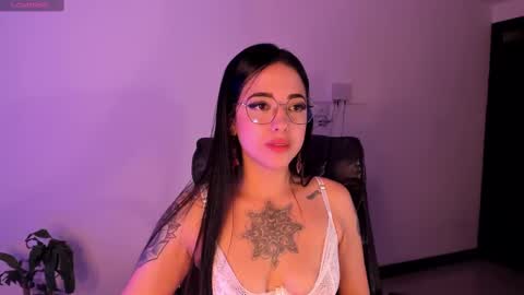 Snapshot of lixie_ chatting on February 2025 04:54:01 AM Vanessa online show from February 2025 04:54:01 AM