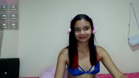 Snapshot of liz7skinny chatting on May 2026 09:45:02 PM Liz7skinny online show from May 2026 09:45:02 PM