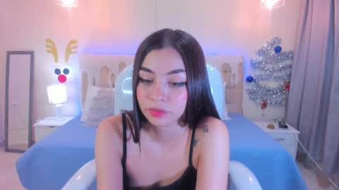 LIZ online show from December 2024 03:15:02 AM