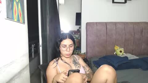 Liza Thurner online show from September 2025 02:36:02 AM