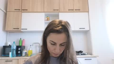 Snapshot of lizalish chatting on January 2025 09:13:01 AM Liza online show from January 2025 09:13:01 AM