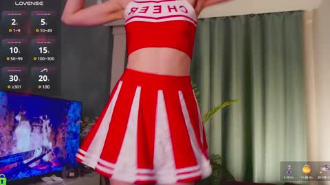 Sunnheart online show from December 2024 08:49:02 PM