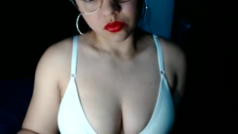 Snapshot of lizbodu chatting on June 2026 09:28:02 PM Lizze Bodu 3 online show from June 2026 09:28:02 PM