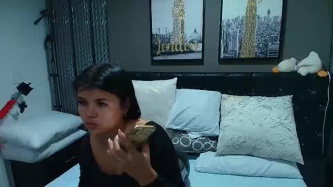 Lizz  online show from September 2025 11:24:02 AM