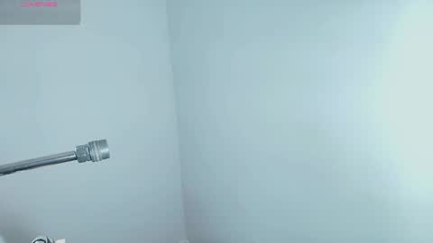 Lizz  online show from October 2025 12:16:02 PM