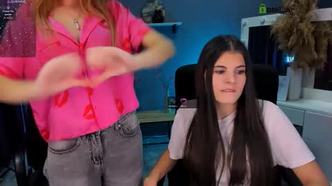 Snapshot of lizzie_boom chatting on September 2025 07:51:02 PM lizzie_boom online show from September 2025 07:51:02 PM