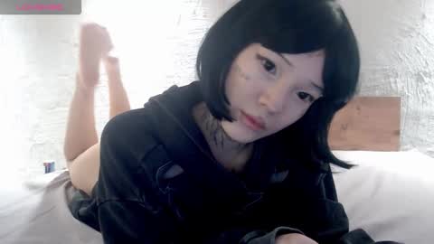 Snapshot of lizzielight chatting on November 2025 05:47:02 PM LizzieLight online show from November 2025 05:47:02 PM