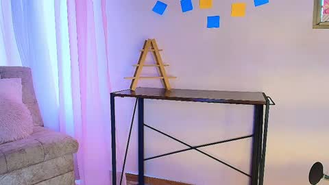 lizzy_kane online show from April 2026 08:22:01 PM