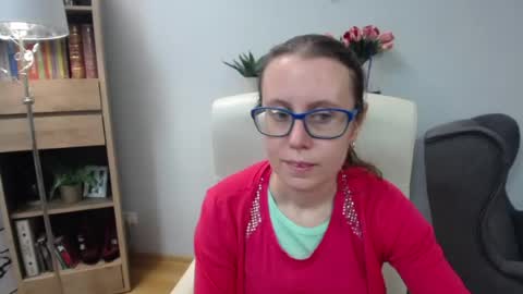 Snapshot of lizzy_sparkle chatting on June 2026 04:36:02 AM Lizzy online show from June 2026 04:36:02 AM