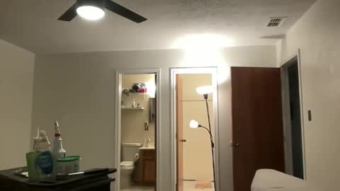 Lizzy online show from January 2026 01:31:02 AM