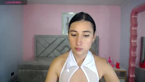 Snapshot of lizzyluk_ch chatting on November 2025 05:13:02 PM Lizzy SCHEDULE BROADCASTING Monday-Saturday 11am4pm Colombia online show from November 2025 05:13:02 PM