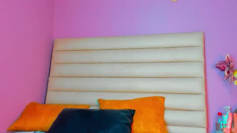 LizzySato online show from September 2025 09:25:01 PM