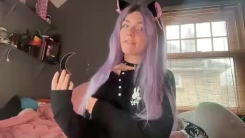 lizzybunny online show from February 2025 02:10:01 PM